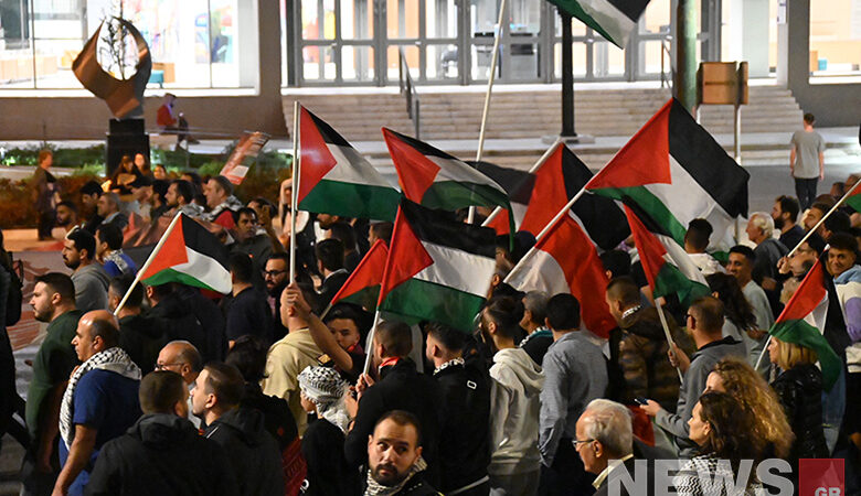 Συγκέντρωση στο Σύνταγμα και πορεία χιλιάδων υπέρ των Παλαιστινίων