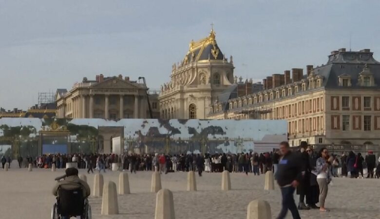 Εκκενώθηκαν ξανά οι Βερσαλλίες μετά από νέα απειλή για βόμβα