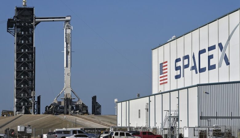 Η SpaceX θα θέσει σε τροχιά με πυραύλους της τέσσερις ευρωπαϊκούς δορυφόρους