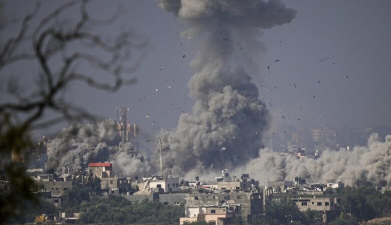 Πόλεμος στο Ισραήλ: Τουλάχιστον 8.306 Παλαιστίνιοι έχουν σκοτωθεί στη Γάζα από τις 7 Οκτωβρίου