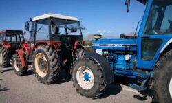 Κινητοποίηση με τρακτέρ από αγροτικούς συλλόγους στην Καρδίτσα