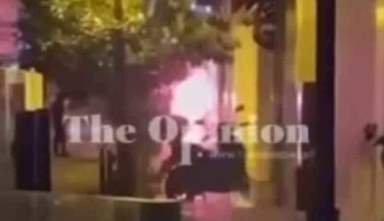 Οπαδικό επεισόδιο στη Θεσσαλονίκη: Βίντεο – ντοκουμέντο από τη στιγμή της επίθεσης των χούλιγκανς με τσεκούρια, πυρσούς και μπουκάλια