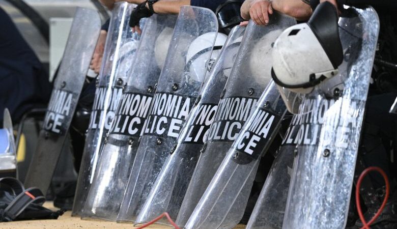 Έξι συλλήψεις πριν την έναρξη του ποδοσφαρικού αγώνα ΑΕΚ-ΠΑΟΚ