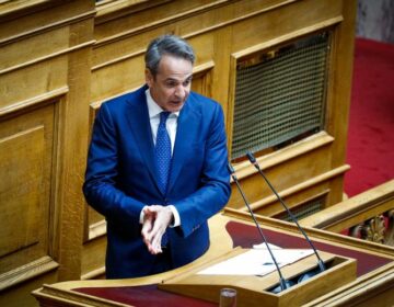 Βουλή: Ο Κυριάκος Μητσοτάκης θα ανακοινώσει τα μέτρα ανασυγκρότησης στη Θεσσαλία και τον Έβρο