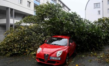 Τουλάχιστον έξι νεκροί στην Ευρώπη από την καταιγίδα Κιαράν – Αναστάτωση στις μεταφορές