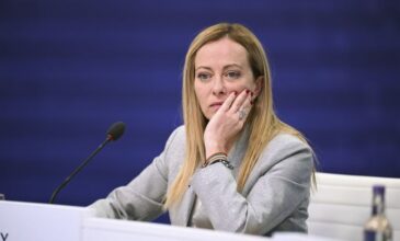 Παραιτήθηκε ο διπλωματικός σύμβουλος της πρωθυπουργού της Ιταλίας μετά τη φάρσα των Ρώσων ηθοποιών