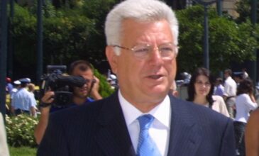 Πέθανε ο πρώην βουλευτής και υπουργός του ΠΑΣΟΚ Θεόδωρος Κοτσώνης