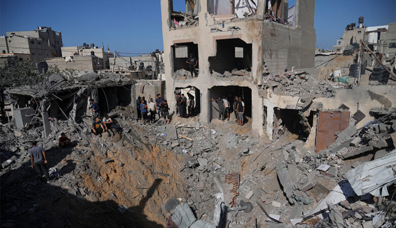 Πόλεμος στη Μέση Ανατολή: Τουλάχιστον 10.569 άνθρωποι έχουν σκοτωθεί στη Γάζα σύμφωνα με το υπουργείο Υγείας της Χαμάς