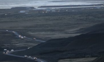 Ισλανδία: Χιλιάδες άνθρωποι εγκατέλειψαν τις εστίες τους υπό τον φόβο μιας ηφαιστειακής έκρηξης
