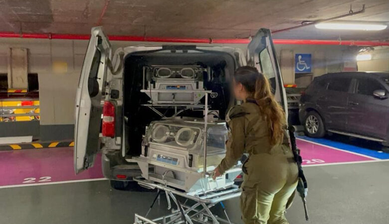 Κόλαση στη Γάζα: Οι IDF μεταφέρουν θερμοκοιτίδες για την απομάκρυνση νεογνών από το νοσοκομείο Αλ Σίφα