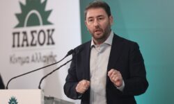 Ανδρουλάκης: «Ο λανθασμένος ενεργειακός σχεδιασμός της κυβέρνησης έχει επώδυνες επιπτώσεις στην τσέπη των πολιτών»