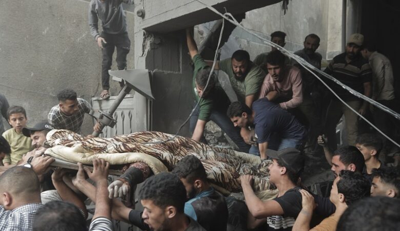 Πόλεμος στη Μέση Ανατολή: Ξεπέρασε τις 22.700 ο αριθμός των νεκρών Παλαιστινίων από τις 7 Οκτωβρίου