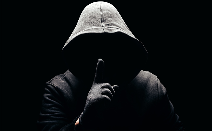 Τρόμος στα Εξάρχεια από την δράση ενός «δράκου» – Αποπειράθηκε να βιάσει τρεις γυναίκες μέσα σε διάστημα δύο ημερών