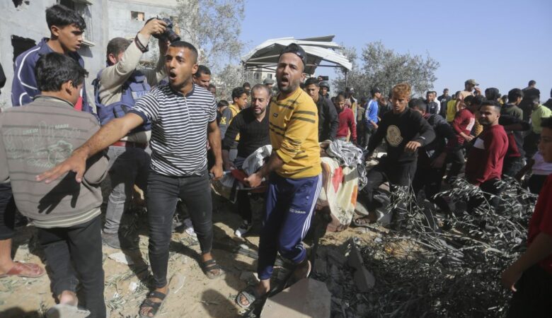 Πόλεμος στη Μέση Ανατολή: Τις 15.000 αγγίζουν οι νεκροί Παλαιστίνιοι στη Γάζα – Τα 6.150 είναι παιδιά