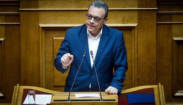 Ο ΣΥΡΙΖΑ κατέθεσε προ ημερησίας διατάξεως συζήτηση στη Βουλή για την «ακραία ακρίβεια και τα υπερκέρδη των ολιγοπωλίων»