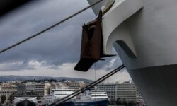 Απαγορευτικό απόπλου από Πειραιά, Λαύριο και Ραφήνα λόγω των πολύ ισχυρών ανέμων