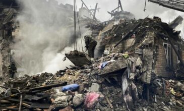 «Η αντιαεροπορική άμυνα μας κατέστρεψε 28 από τα 31 drones που εκτόξευσε η Ρωσία» λένε οι Ουκρανοί