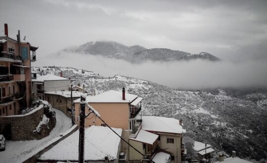 Αύξηση κρατήσεων σε δημοφιλής προορισμούς για τα Χριστούγεννα – Στα ύψη οι τιμές