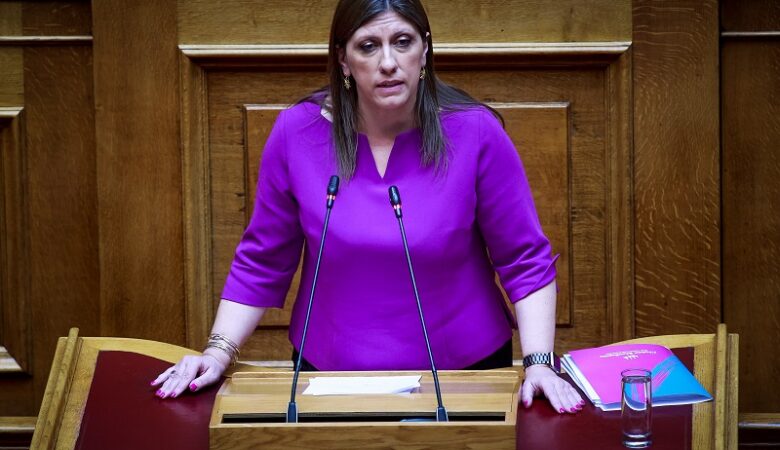 Ασυμβίβαστο για τη Ζωή Κωνσταντοπούλου στην Εξεταστική Επιτροπή της Βουλής για τα Τέμπη