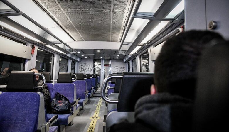 Τρόμος για τρεις ανήλικους μέσα στο τρένο για Χαλκίδα