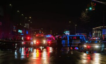 Μακελειό στη Νέα Υόρκη: Άνδρας σκότωσε τέσσερα από τα μέλη της οικογένειας του και τραυμάτισε δύο αστυνομικούς – Έπεσε νεκρός από αστυνομικά πυρά
