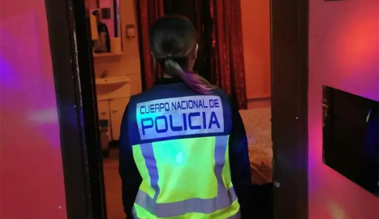 Εξαρθρώθηκε κύκλωμα trafficking που εξέδιδε γυναίκες από τη Βενεζουέλα – Έφοδος σε έξι οίκους ανοχής στο κέντρο της Αθήνας