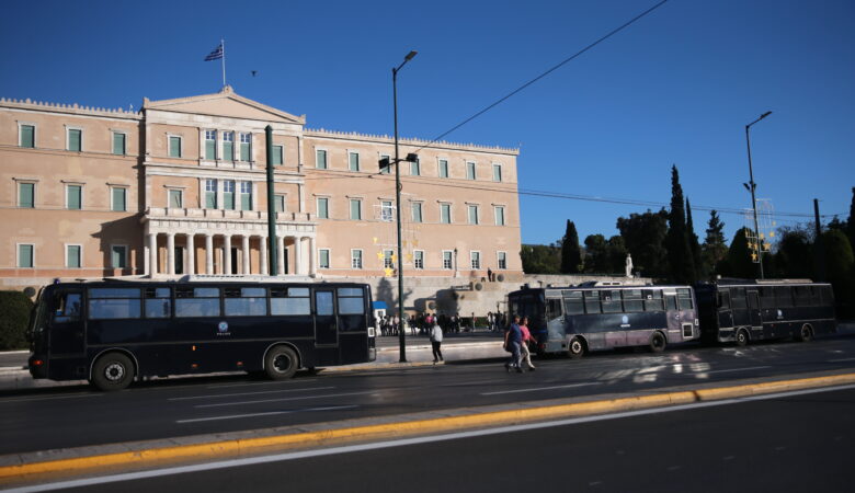 Σε αστυνομικό κλοιό αύριο Πέμπτη η Αθήνα για την άφιξη του Ερντογάν
