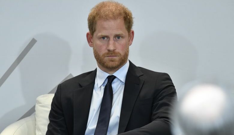 Ο πρίγκιπας Χάρι απέσυρε την αγωγή του για συκοφαντική δυσφήμιση σε βάρος της Daily Mail
