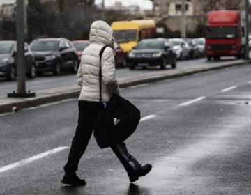 Σε εξέλιξη η «ψυχρή εισβολή» στη χώρα – Ισχυροί άνεμοι και τσουχτερό κρύο σε δυτική και βόρεια Ελλάδα