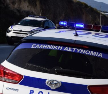 Εντοπίστηκε το όχημα διαφυγής των ληστών του κοσμηματοπωλείου στην Πάργα