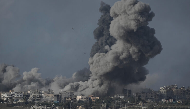 Το Ισραήλ σφυροκοπά τη Ράφα – Παγκόσμια αγωνία για τη Λωρίδα της Γάζας