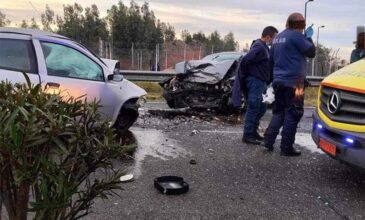 Τροχαίο δυστύχημα στη λεωφόρο Σπάτων – Αρτέμιδος με δύο νεκρούς: Σφοδρή μετωπική σύγκρουση αυτοκινήτων