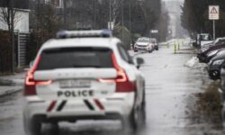 Ελβετία: Καταδίωξη 30 χλμ. ενός βαν με 14 μετανάστες