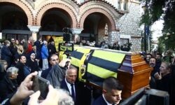 Ένας αετός πέταξε ψηλά: Η ΑΕΚ αποχαιρέτησε τον μεγάλο Κώστα Νεστορίδη – Δείτε εικόνες