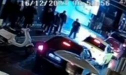 Βίντεο – ντοκουμέντο από τους πυροβολισμούς έξω από το νυχτερινό κέντρο στο Γκάζι