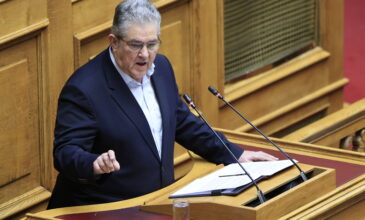 Κουτσούμπας προς ΣΥΡΙΖΑ: Να τον χαίρεστε τον κ. Κασσελάκη, να τον προτείνετε και για το Νόμπελ οικονομίας