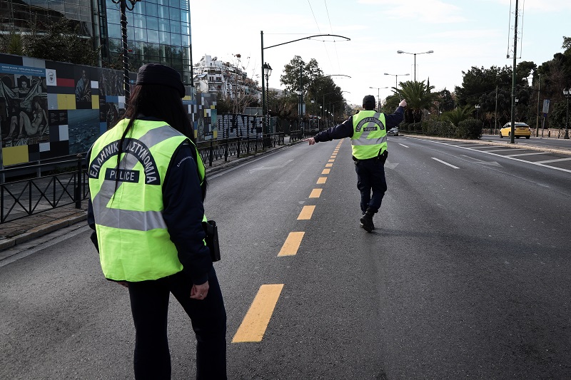 Αυξημένα μέτρα της Τροχαίας κατά την εορταστική περίοδο