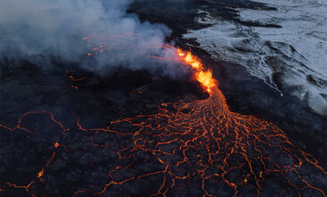 Έκρηξη ηφαιστείου στην Ισλανδία: «Ανησυχούμε ότι το χωριό μας θα εξαφανιστεί από τον χάρτη»