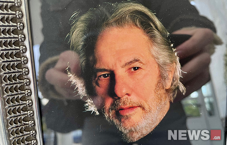 Το τελευταίο αντίο στον Γιώργο Μιχαλακόπουλο – Δείτε φωτογραφίες του News