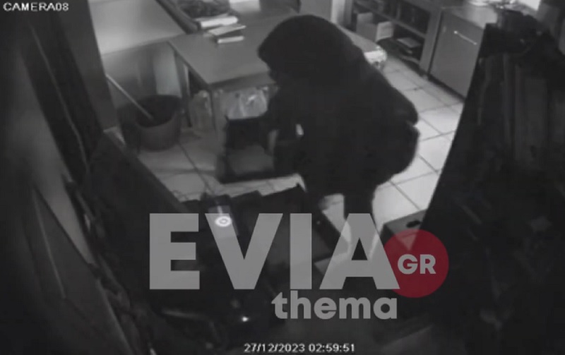 Βίντεο-ντοκουμέντο διάρρηξης σε ουζερί στη Χαλκίδα