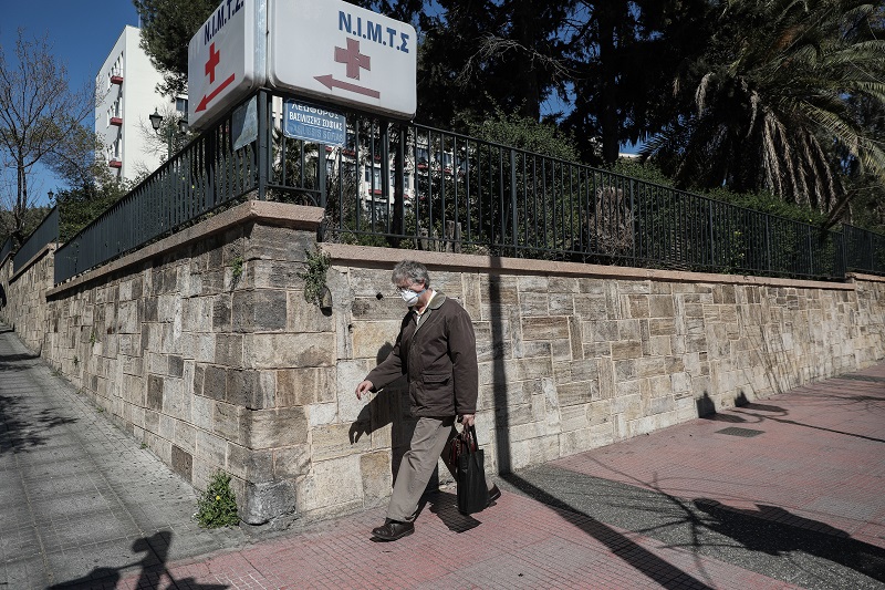 Κορονοϊός: Το νοσοκομείο ΝΙΜΤΣ παραχωρεί 50 κλίνες νοσηλείας, αυξημένης φροντίδας και ΜΕΘ