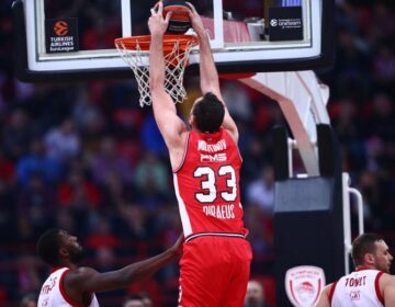 Euroleague: Αγχωτική νίκη του Ολυμπιακού επί της Αρμάνι στο ΣΕΦ