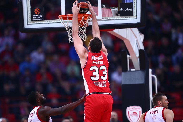Euroleague: Αγχωτική νίκη του Ολυμπιακού επί της Αρμάνι στο ΣΕΦ