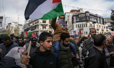 Γενική απεργία στη Δυτική Όχθη μετά το φόνο του υπαρχηγού της Χαμάς στη Βηρυτό