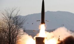 Εκτόξευση πυραύλων κρουζ στη Βόρεια Κορέα