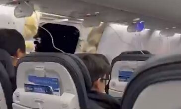 Πανικός σε αεροσκάφος της Alaska Airlines – Αποκολλήθηκε παράθυρο μετά την απογείωση