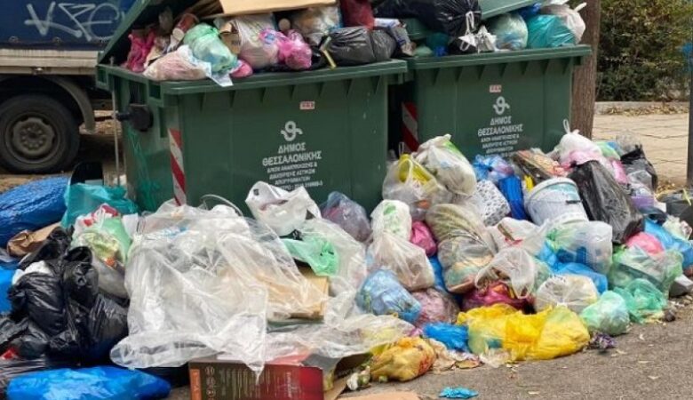 Εισαγγελική έρευνα για τα σκουπίδια σε δρόμους του κεντρικού δήμου Θεσσαλονίκης