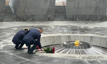 Στο Ερεβάν ο Γιώργος Γεραπετρίτης – Κατάθεση στεφάνου στο μνημείο Γενοκτονίας των Αρμενίων