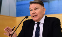Ολυμπιακός: Μήνυση κατά Μπαλτάκου, Μάνταλου και των διαιτητών του αγώνα με την ΑΕΚ