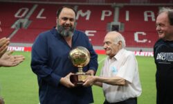 Βαρύ πένθος στον Ολυμπιακό: «Έφυγε» σε ηλικία 98 ετών ο θρυλικός Γιώργος Δαρίβας